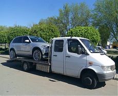Эвакуация легкового автомобиля