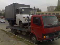 Грузовая Газель на эвакуаторе